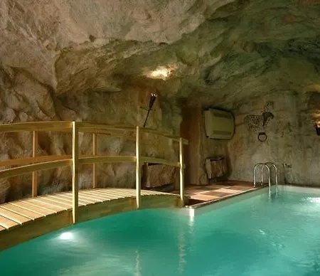 Hotel Husárik