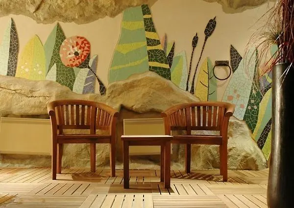 Husarik Hotel