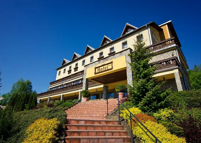 Husarik Hotel 4*